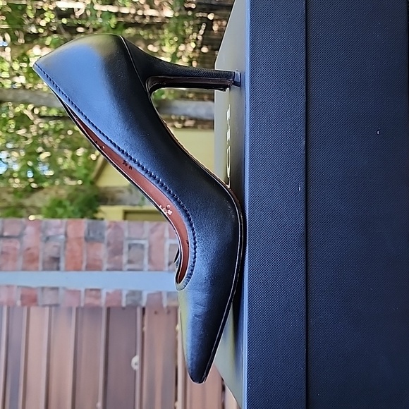 Coach Waverly 85 MM black leather heel - Picture 5 of 13